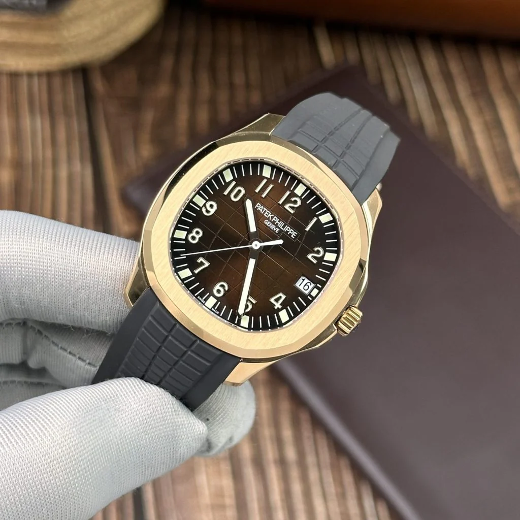 Patek Philippe Aquanaut Chronograph Automatic - Image 5
